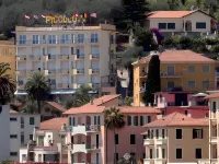 Piccolo Hotel