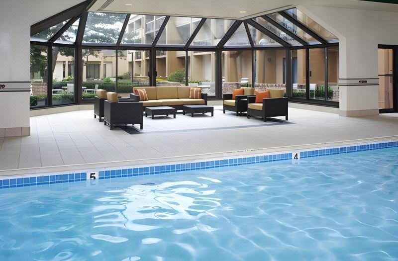 Hilton Garden Inn Addison photo 2
