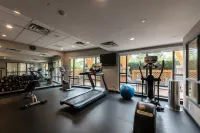 Holiday Inn Express & Suites Riverport Richmond by IHG - Gym