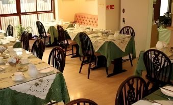 Acorn Guest House