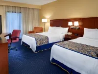 Courtyard St. Louis Creve Coeur Hotels in Frontenac