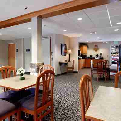 布魯斯頓米爾斯黑茲爾頓麥客達溫德姆飯店 Dining/Meeting Rooms