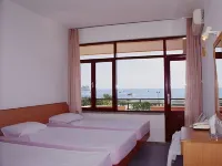 Aysev Hotel - Cheap