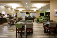 홀리데이 인 익스프레스 & 스위트 데이븐포트 바이 IHG - 조식 운영