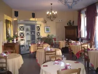 Hotel de La Loire Hotels in Sancerre