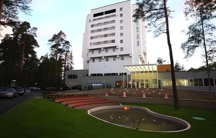 Meresuu Spa & Hotel