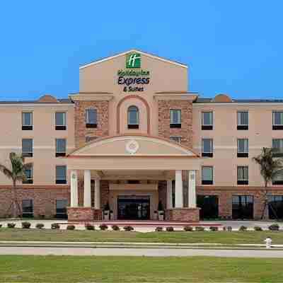 Holiday Inn Express & Suites Port Arthur Central-Mall Area Hotel Exterior