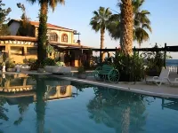 Topset Hotel - Pool