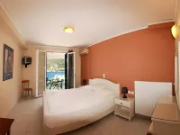 Poseidon Apartments