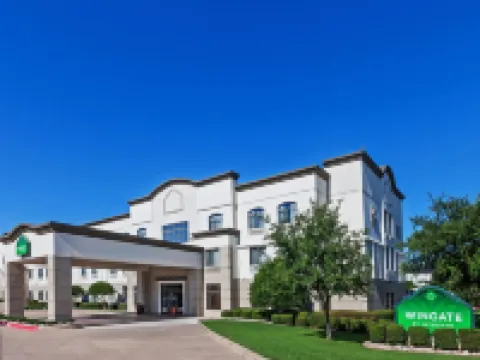 คอมฟอร์ต อินน์ & สวีทส์ ไอร์วิ่ง ลาส โคลีนาส ดีเอฟดับลิว