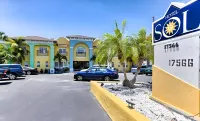 Hotel Sol - parking