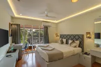 La Baga Beach Hotel - balcony