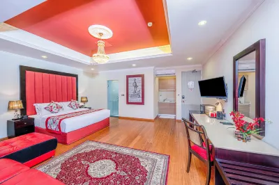 Earl's Red Colombo Hotels near Saku Curtains