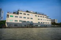 Polo Floatel Kolkata