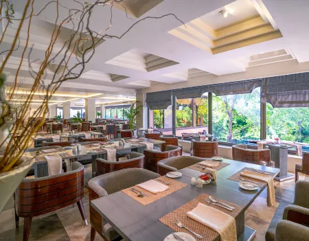 Espinas International Hotel