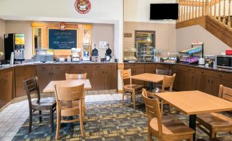 AmericInn by Wyndham Northfield