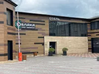 Oblaka Hotel فنادق في مينيرالني فودي