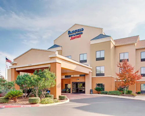 Fairfield Inn & Suites San Antonio SeaWorld®/Westover Hills Hotels in der Nähe von Wasserpark Aquatica San Antonio