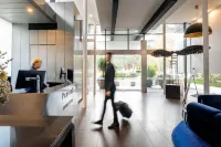 Peppers Gallery Hotel Canberra Hotels in Yarralumla