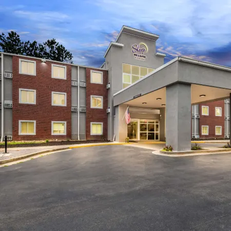 Sleep Inn & Suites Pigeon Forge - Downtown