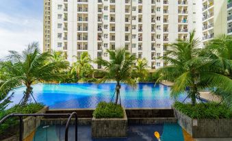 Cinere Resort by Gold Room
