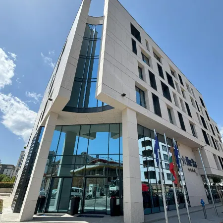 Blue Star Luxury Hotel