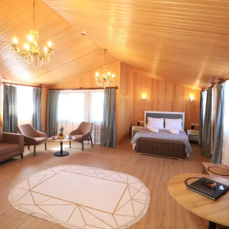 Almircan Hotel