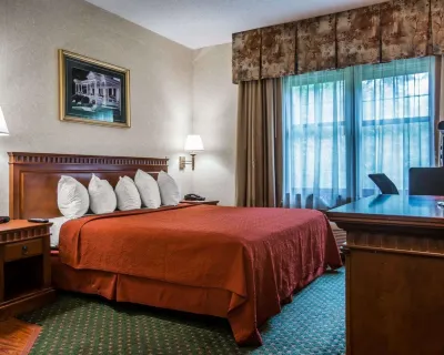 Econo Lodge Glens Falls - Lake George Hotels in Glens Falls