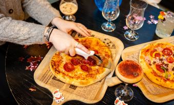 Moxy York