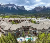 Blackstone Mountain Lodge by Clique Hotels in Canmore