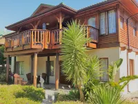 Experience Nature at Brenton on Sea with breakers dolphins and whales