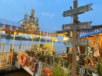 Glorilla Amphawa Riverside 班考堯住宿飯店