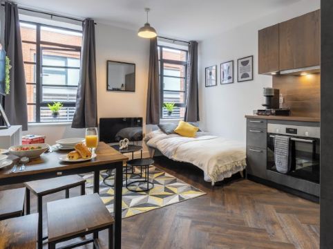 Modern 1-Bed in Birmingham's Jewellery Quarter