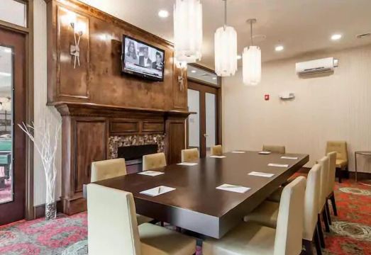 힐튼 가든 인 클로지스트 폭스우드