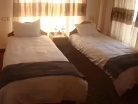 River Bank Inn - 2-Star