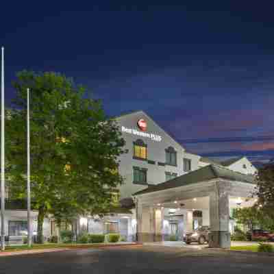 Best Western Plus Provo University Inn Hotel Exterior