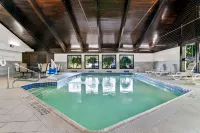 Best Western Plus Flint Airport Inn  Suites Hotel a Flint Township