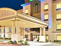 Holiday Inn Express & Suites Dallas East - Fair Park Hotels in Dallas