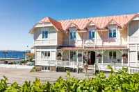 Strandvillan Hotell Och Bed & Breakfast - Parkplatz