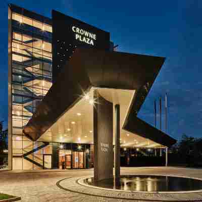 Crowne Plaza Sofia Hotel Exterior