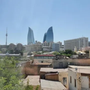 Qiz Galasi Hotel Baku Отели рядом с достопримечательностью «Площадь Фонтанов»