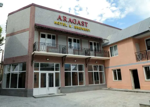 Aragast Hotel