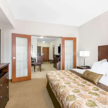 Ramada by Wyndham Olds