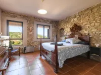 Tio Pepe de Maja - Homestays