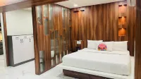 Hotel Sai Palace Inn 푸타 파티 공항 주변 호텔