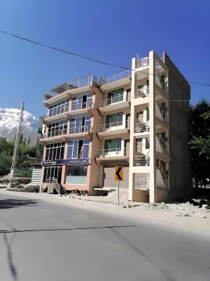 Golden Bite Hotel Hunza
