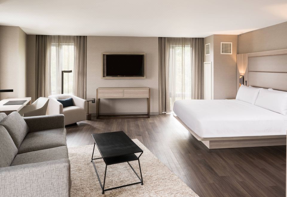 AC Hotel Boston Cleveland Circle