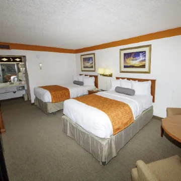 Howard Johnson by Wyndham Gallup