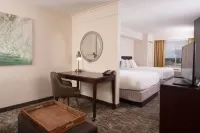 奧蘭多機場SpringHill Suites 飯店