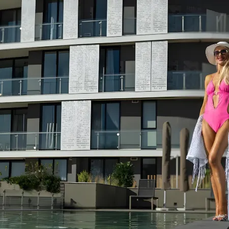 Executive Apartment at Ellipse Waterfall